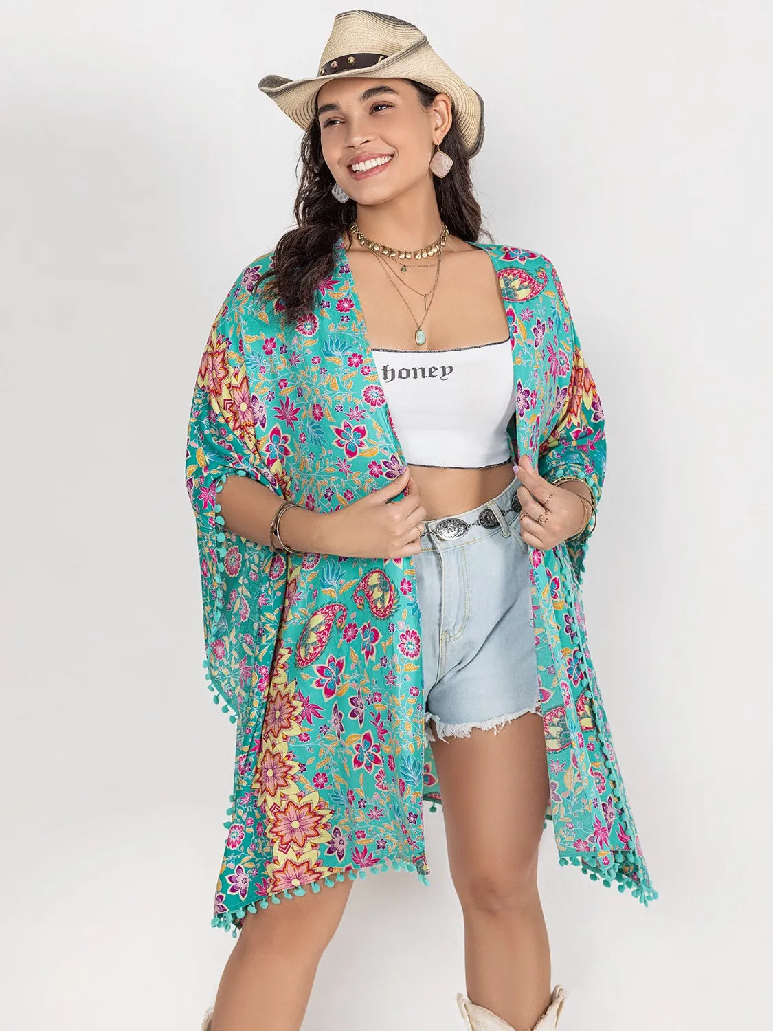  Printed beach cover with tassel trim front